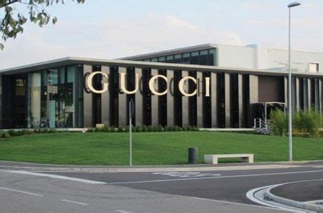 fabbrica gucci svizzera|About Gucci .